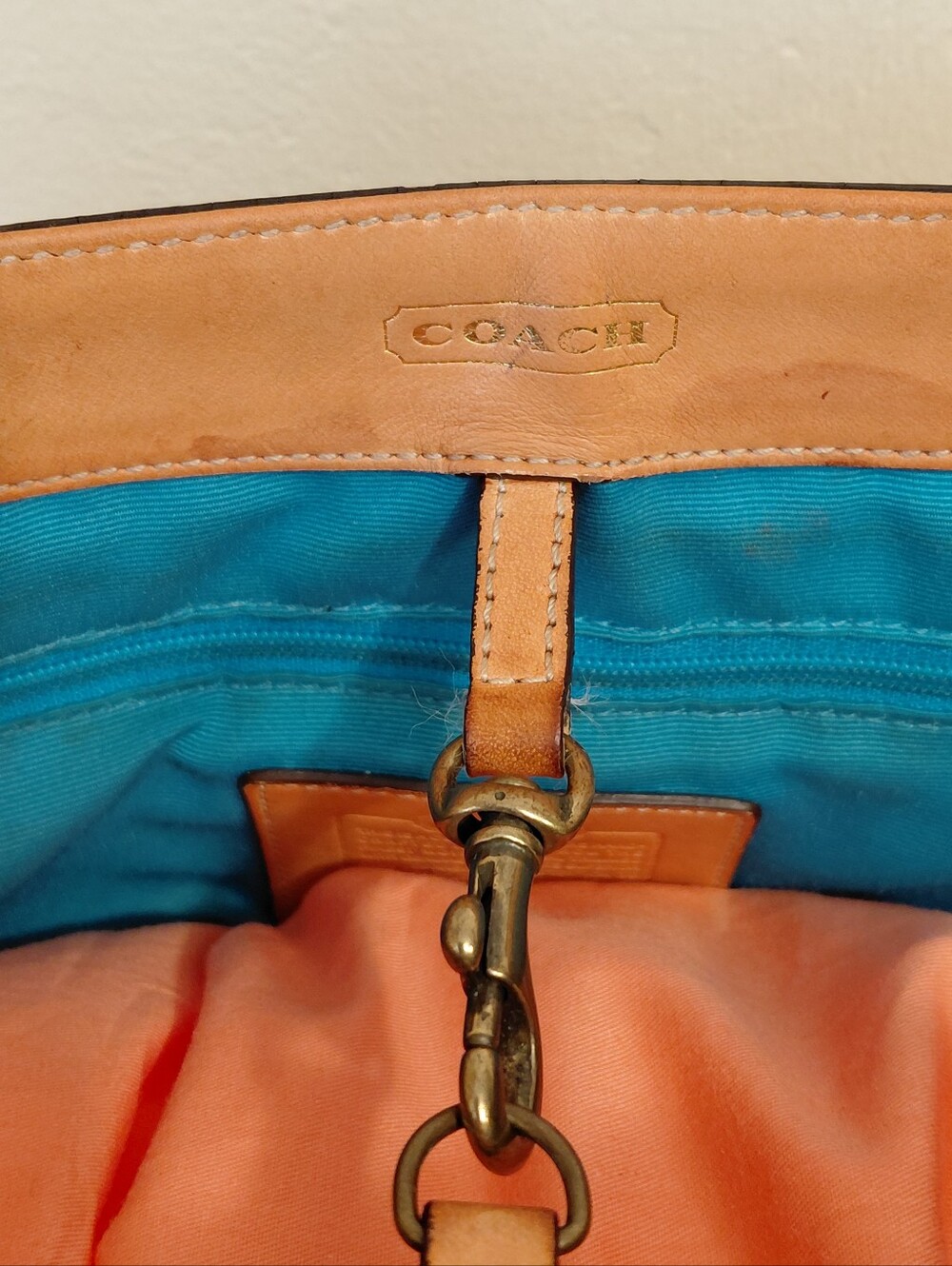 Coach Vintage Denim Signature Turnlock Tote Bag, Style # 7045 - Picture 11 of 14